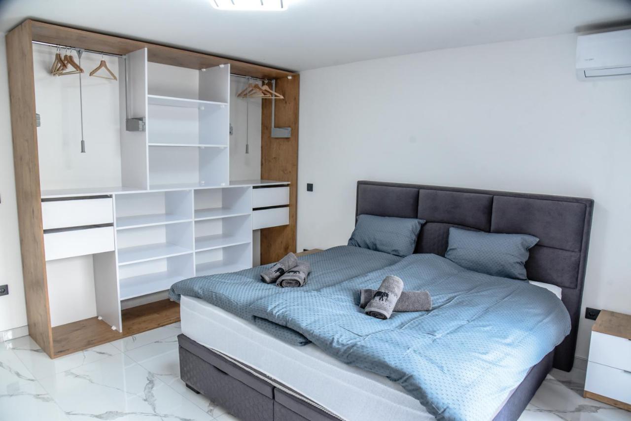Luxury Villa M&B Tuzla Eksteriør billede