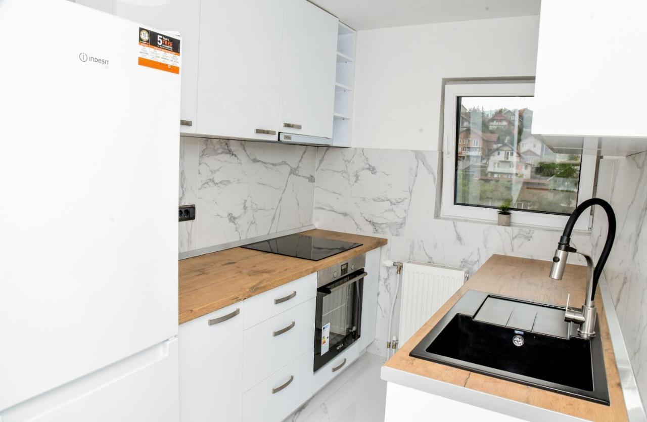 Luxury Villa M&B Tuzla Eksteriør billede