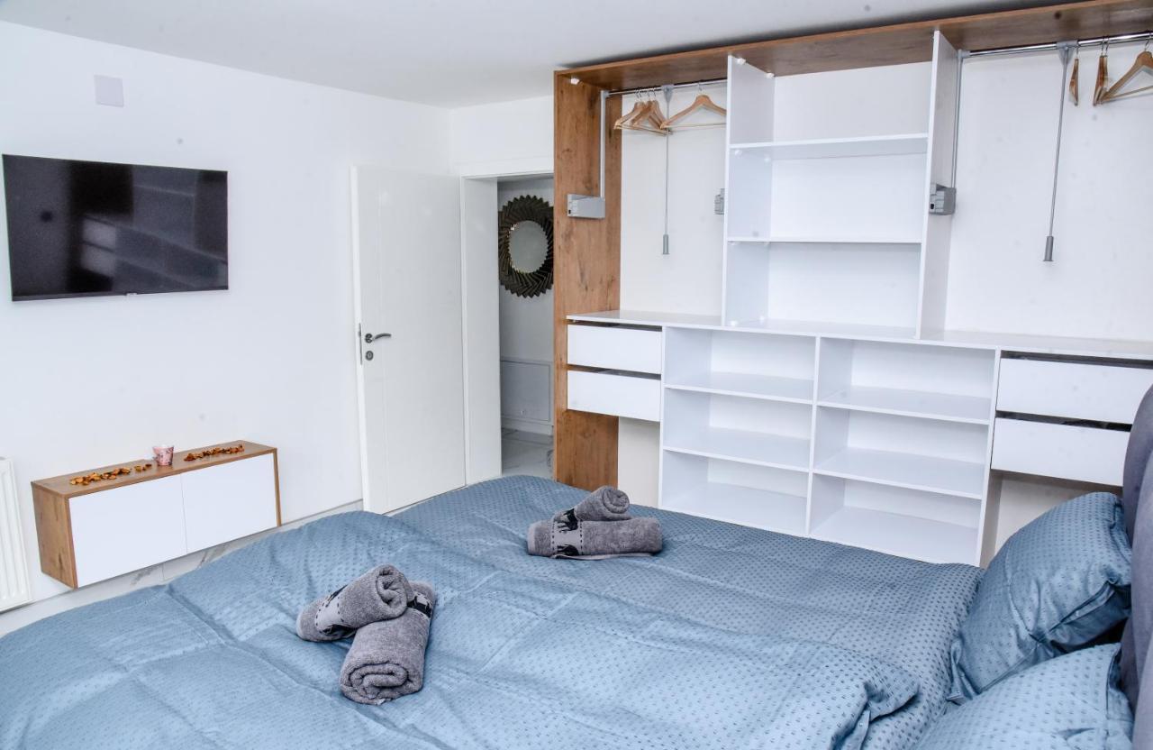 Luxury Villa M&B Tuzla Eksteriør billede